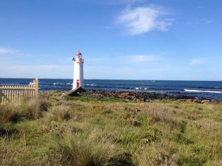 Coach House - Port Fairy - 7