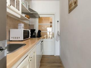 Holiday Home in Drnis with Terrace - Drniš - 7