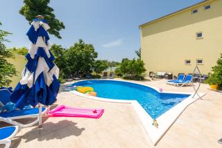 Apartments Petra - Trogir - 3