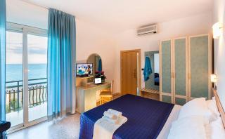 Hotel Excelsior - Alba Adriatica - 2