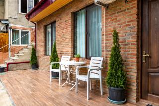 Tamo's Sweet Home - Tbilisi - 1