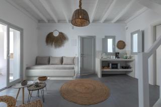 Bianco Diverso Suites - Imerovigli - 6