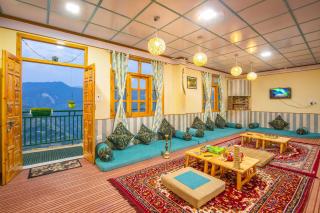 Zostel Homes Kotkhai (Shimla) - 8