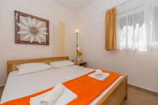 Apartments Diana & Josip - Biograd na Moru - 2