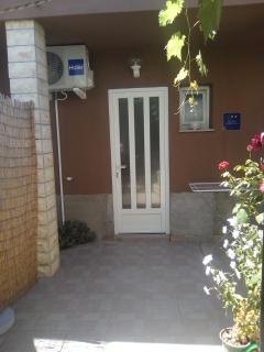 Apartment Flores centre - Novalja - 4