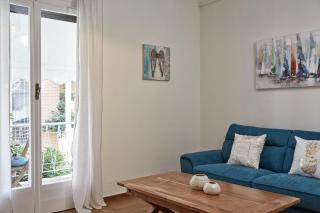 Cozy and Bright 2BD Apartment in Kolonaki - 4