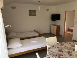Apartments Zora - Rogoznica - 2