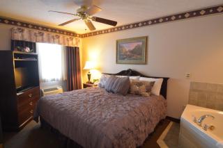 Hearthstone Inn & Suites - - 6
