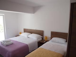 Apartman&Studio S - Ploče (Porto Tolero) - 1
