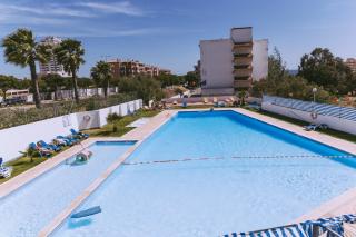 Vaumar Pool & Beach Apartment (500m beach) - 9