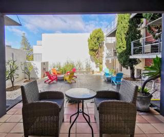 Phoenix Apartments - Lorne - 6