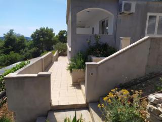 Apartments Surjan - Brna - 1