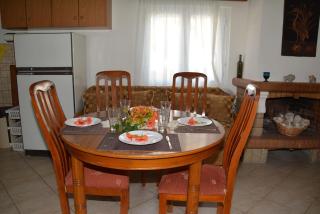 Traditional summer house in Marmari - Marmari - 2