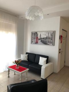 "CASA ROSI" Tel trequattrozero trentatre tredici seiquattrouno - 2