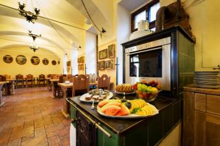 Hotel Selsky Dvur - Bohemian Village Courtyard - Prague - 4