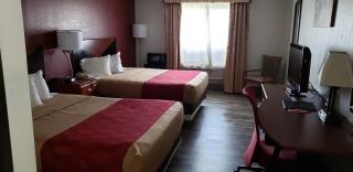 Econo Lodge - Cedar Rapids - 3