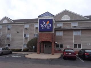 InTown Suites Extended Stay Cincinnati OH - Fairfield - 7