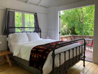 Johnson's Beach Cabins and Campground - Guerneville - 9