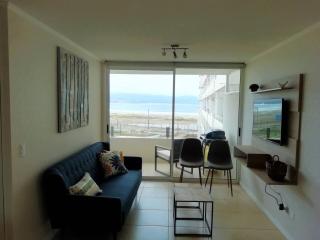 Moderno departamento, inmejorable vista al mar - 8