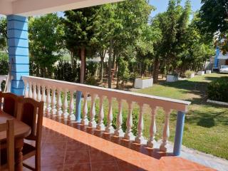 Vila Gridi- Apartamente me Qera - Spille - 3