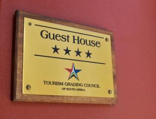 African Moon Corporate House - 5