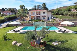 Villa Turquoise - 0
