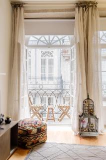 BOUTIQUE Rentals-Flores Plaza in city historical center - Porto - 7