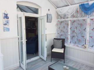 Three Sisters Cottage - Torquay - 9