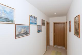 Apartments Royal M&M - 9