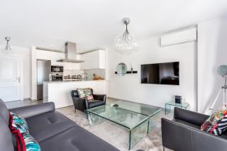 By RIVA - Contemporary 1 Bedroom Luxury Apt inside Puerto Banus - Marbella - 8