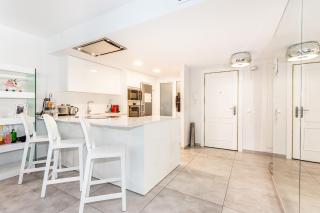 by RIVA - Stylish 2 Bedroom Luxury Apt in Naranjos Puerto Banus - Marbella - 4