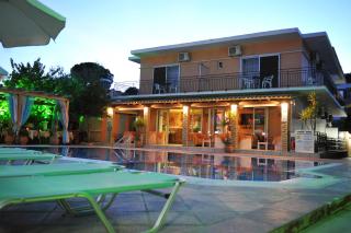 Makis louvlis apartments - Moraitika - 2