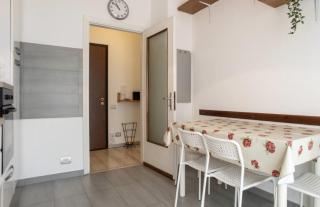 Suzzani Apartment - Milan - 4