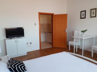 Apartman Dunja NS 2 - 5