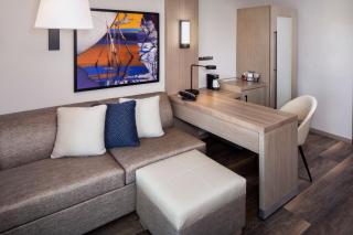 Hyatt Place Mount Pleasant Towne Centre - 9