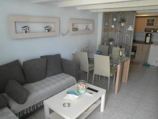 Modern Apartment 100m. from the Sea - Skála Foúrkas - 6
