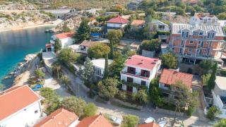 Penthouse Karlobag - 9