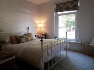 Tŷ Selah, Rugby Ave, Neath - 5