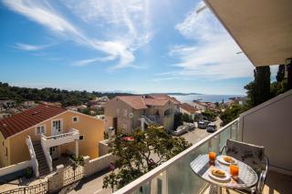 Apartments and Rooms Nikol - Hvar - 9