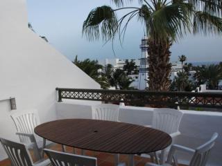 Bonito y espacioso apartamento al lado de la playa. - Tías - 2