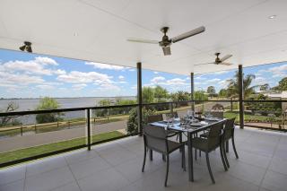 The Grand Holiday House - Yarrawonga - 2