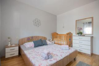 Holiday house Elizabeta near Imotski, private pool - Grubine - 3