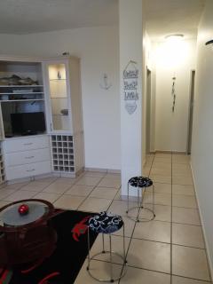 Uvongo Lucian Blue Flag Beach Apartment - Margate - 3