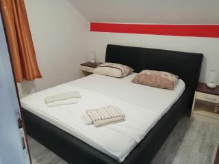 Apartmani Petra - Vrsi - 1