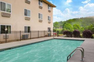 Super 8 by Wyndham Chattanooga Lookout Mountain TN - Chattanooga - 6