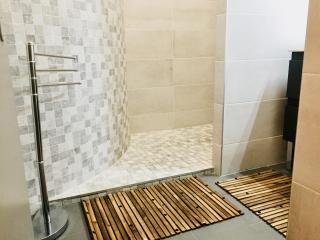 Villa Tarbis Tarbes centre ville , appartements tout confort - Tarbes - 2