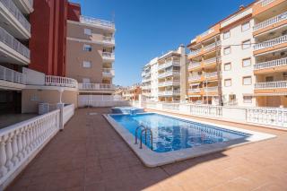 Ideally Located Holiday Apartment - 1
