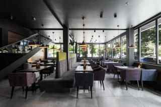 Corona Hotel & Apartments - Odesa - 7
