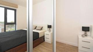 New Central Woking 1 and 2 Bedroom Apartments with Free Gym, close to Train Station - Woking - 4