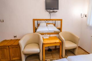 Toni's Guest House - Melnik - 1